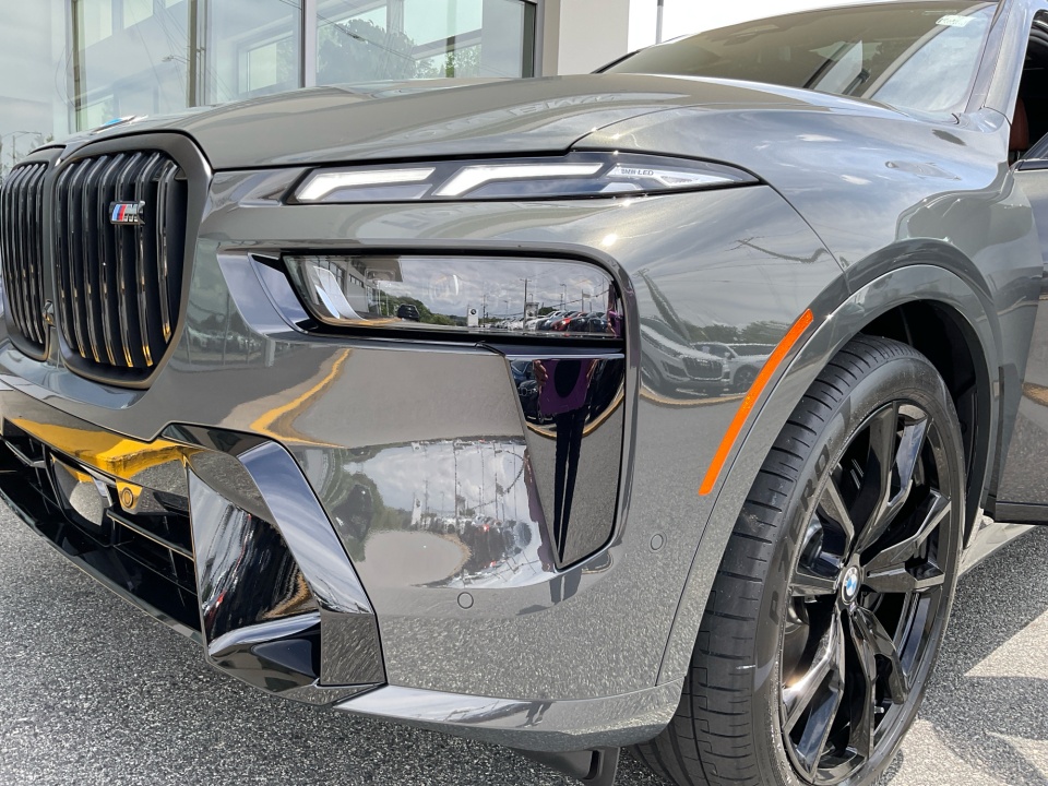 5UX33EM0XV9544292 2027 BMW X7 M60i