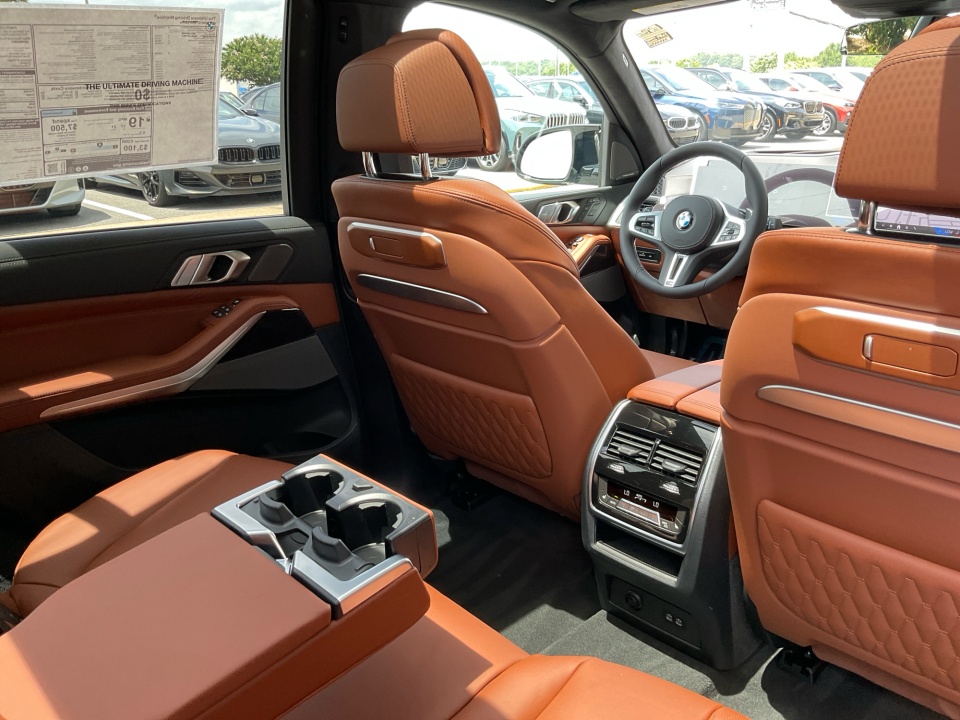 5UX33EM0XV9544292 2027 BMW X7 M60i