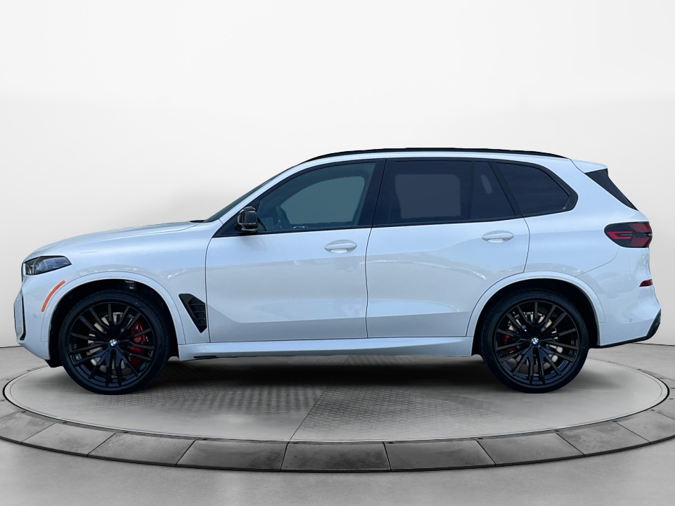 5UX33EU07T9384319 2026 BMW X5 M60i