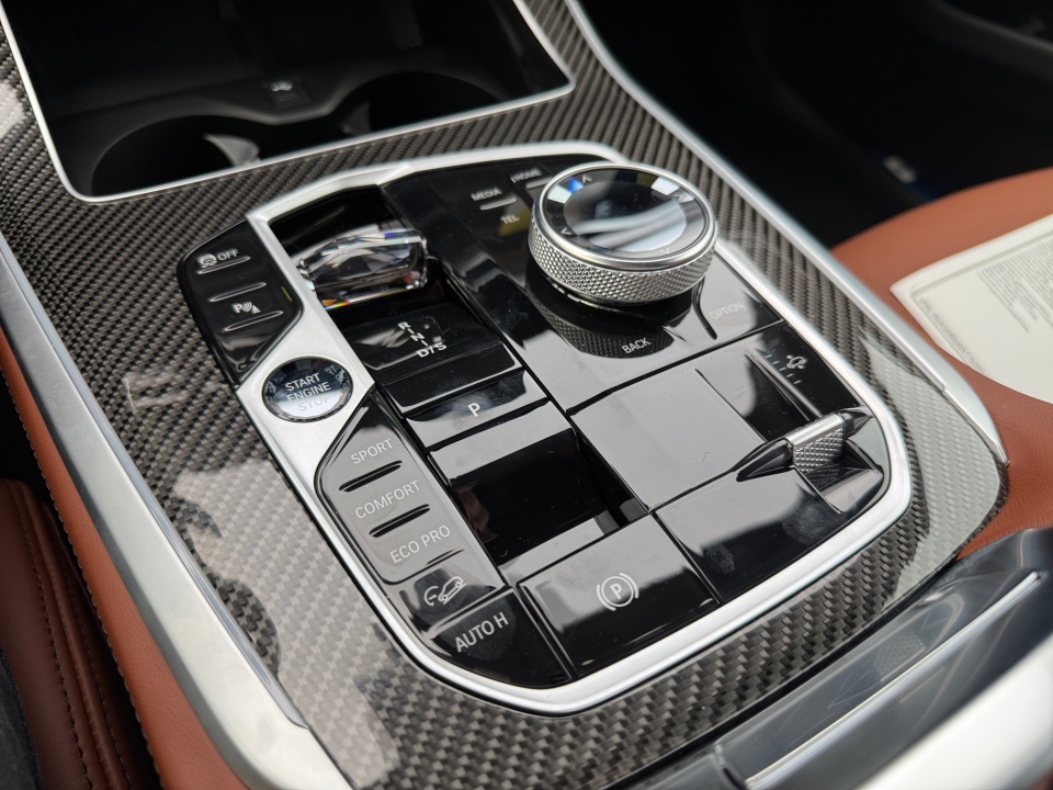 5UX33EU0XT9360399 2026 BMW X5 M60i