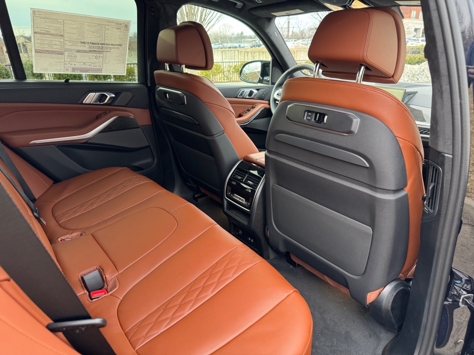 5UX33EU0XT9360399 2026 BMW X5 M60i