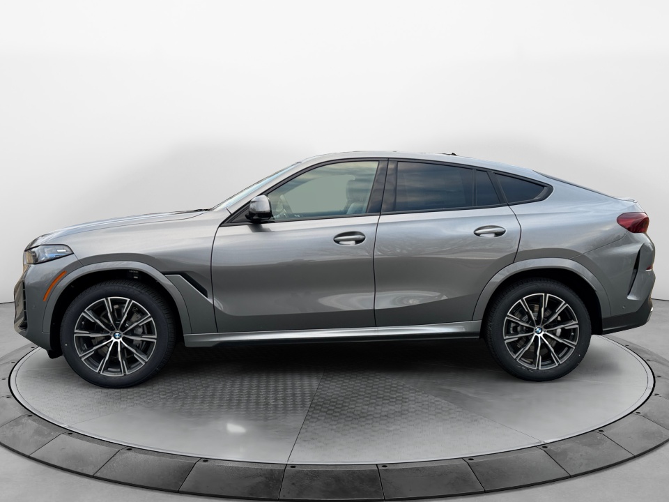 5UX33EX0XT9321565 2026 BMW X6 xDrive40i
