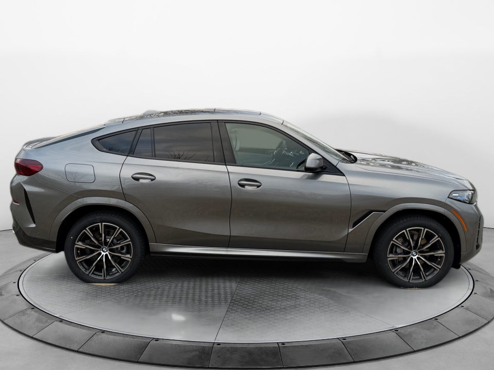 5UX33EX0XT9321565 2026 BMW X6 xDrive40i