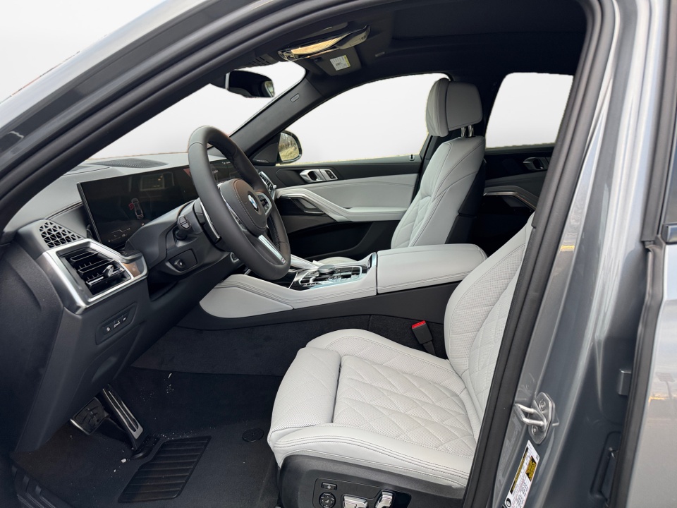 5UX33EX0XT9321565 2026 BMW X6 xDrive40i