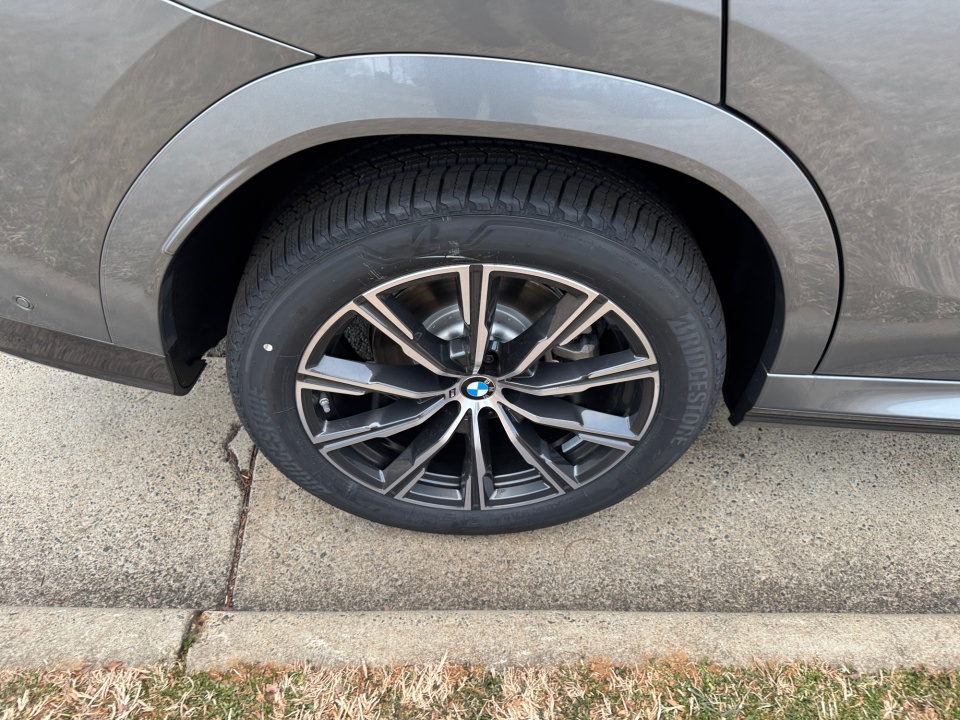 5UX33EX0XT9321565 2026 BMW X6 xDrive40i