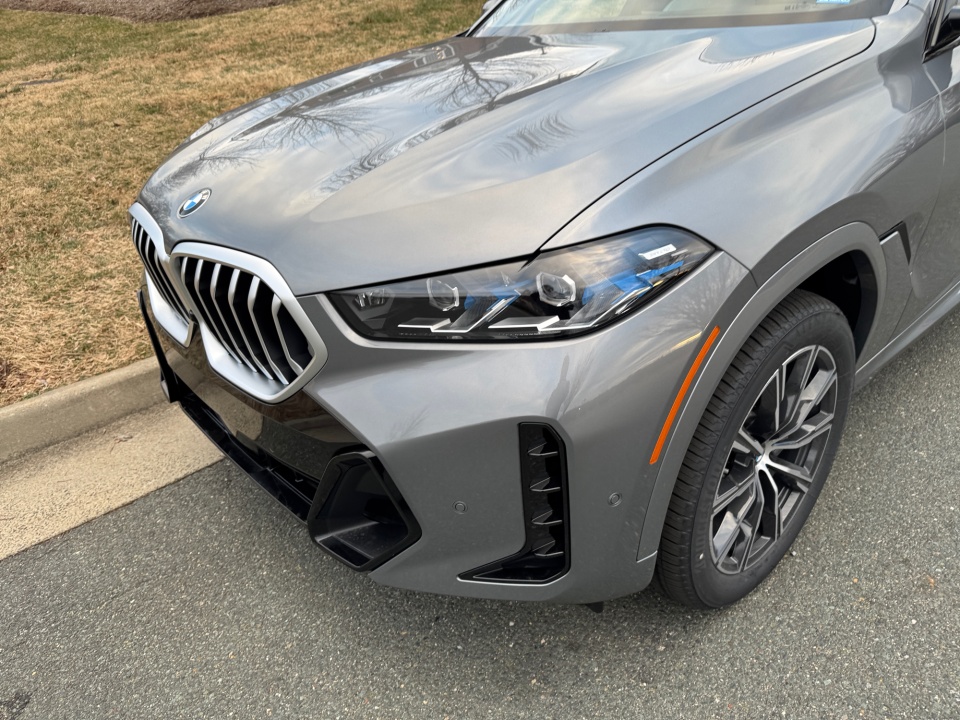 5UX33EX0XT9321565 2026 BMW X6 xDrive40i
