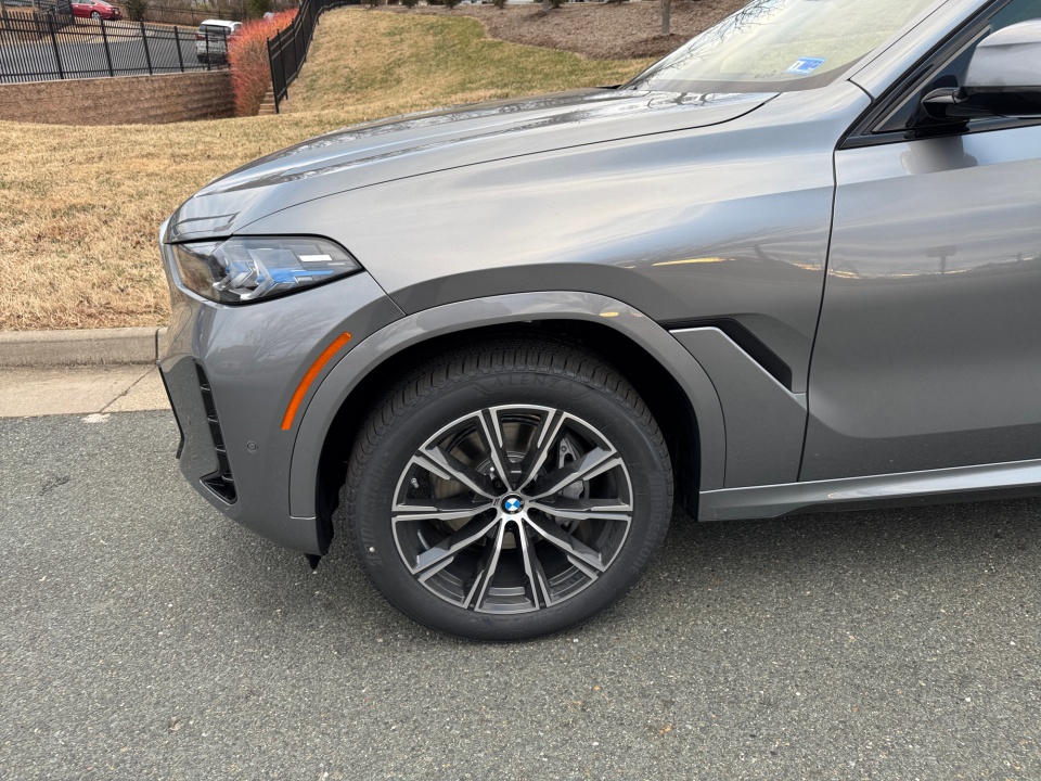 5UX33EX0XT9321565 2026 BMW X6 xDrive40i