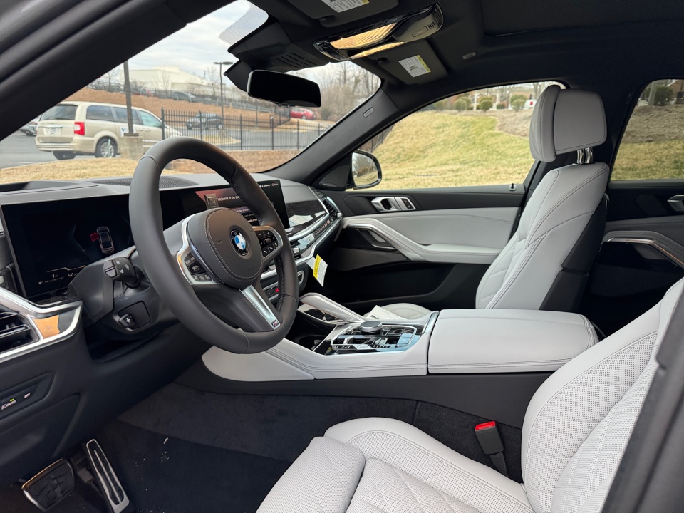 5UX33EX0XT9321565 2026 BMW X6 xDrive40i