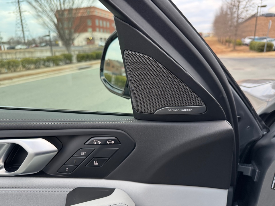 5UX33EX0XT9321565 2026 BMW X6 xDrive40i