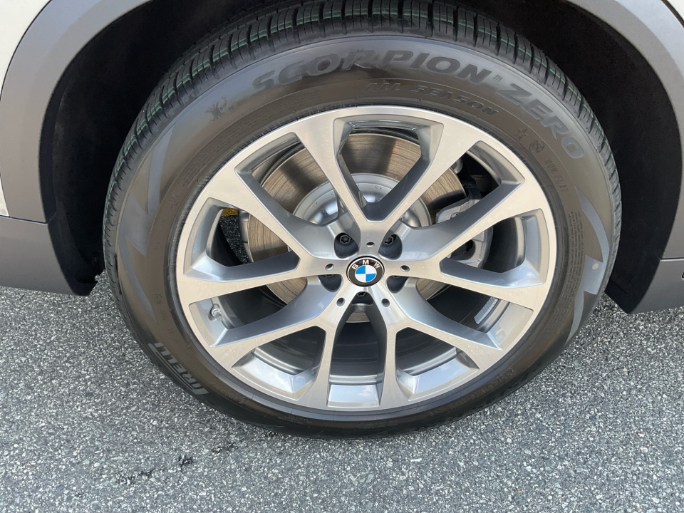 5UX43EU01T9513899 2026 BMW X5 PHEV xDrive50e
