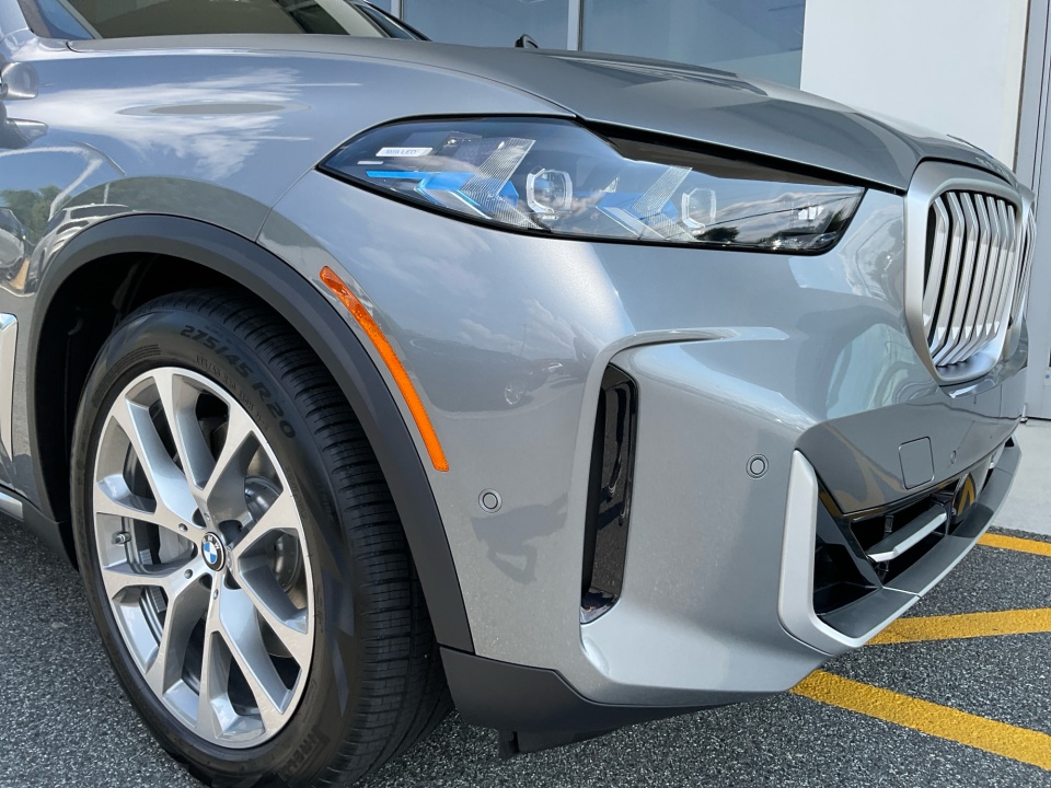 5UX43EU01T9513899 2026 BMW X5 PHEV xDrive50e