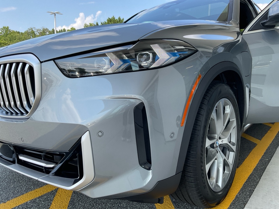 5UX43EU01T9513899 2026 BMW X5 PHEV xDrive50e