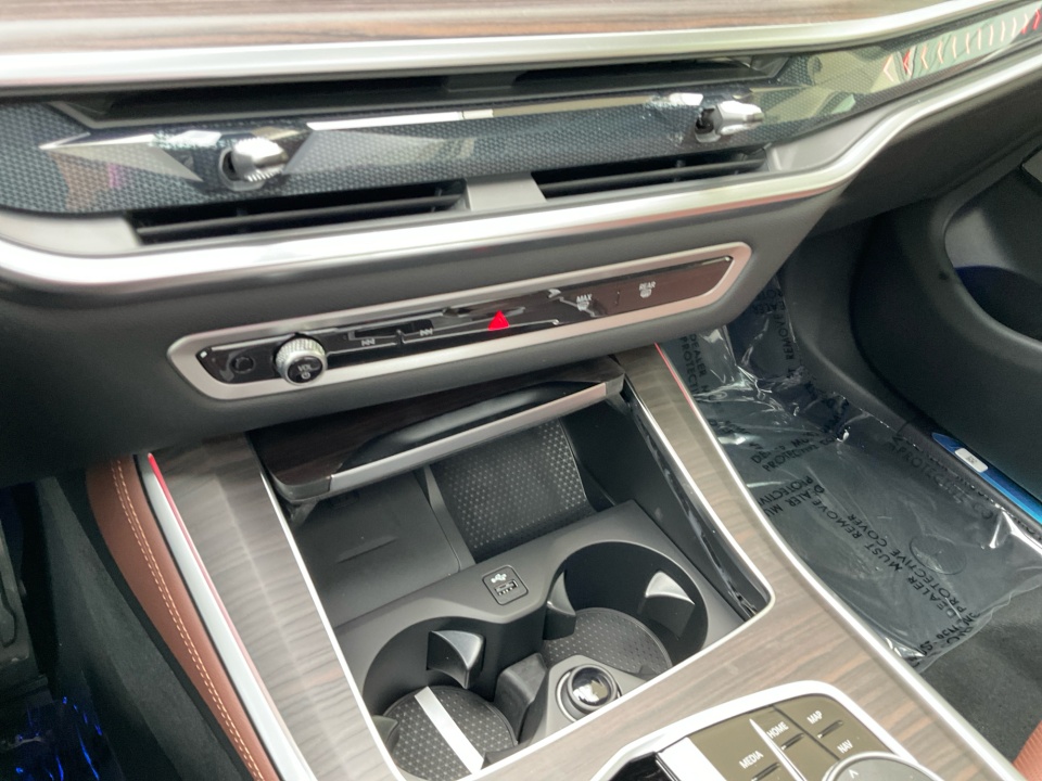 5UX43EU03T9353959 2026 BMW X5 PHEV xDrive50e