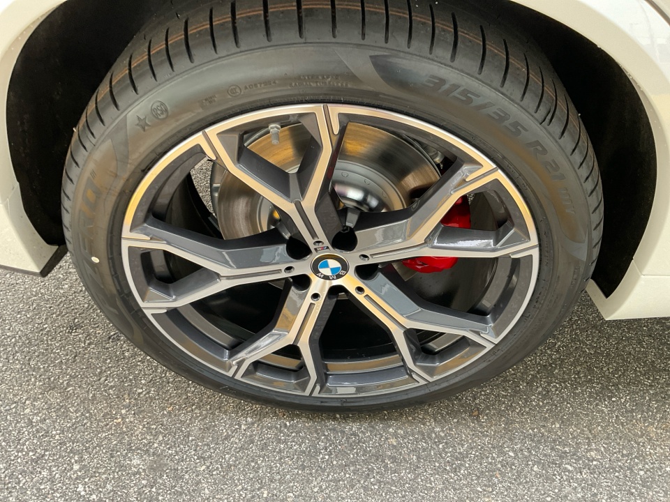 5UX43EU03T9353959 2026 BMW X5 PHEV xDrive50e