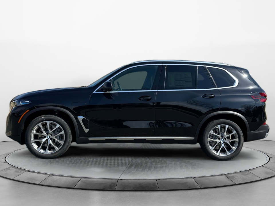 5UX43EU04T9383097 2026 BMW X5 PHEV xDrive50e