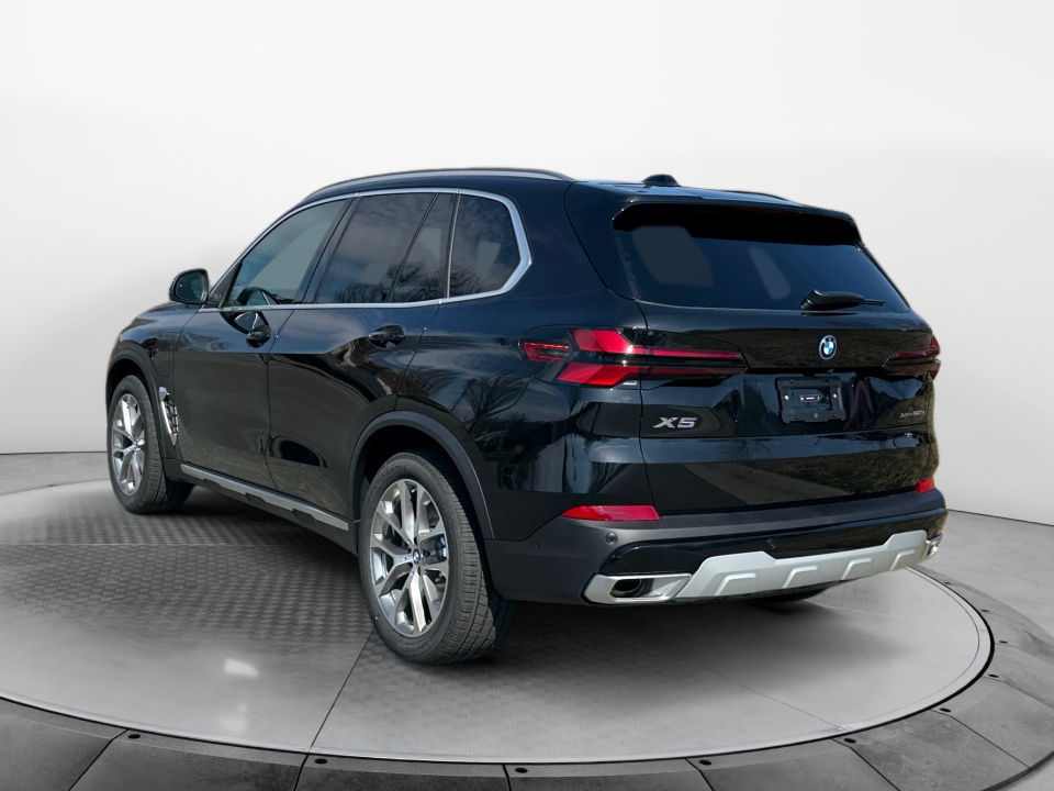 5UX43EU04T9383097 2026 BMW X5 PHEV xDrive50e