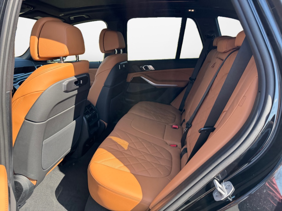 5UX43EU04T9383097 2026 BMW X5 PHEV xDrive50e