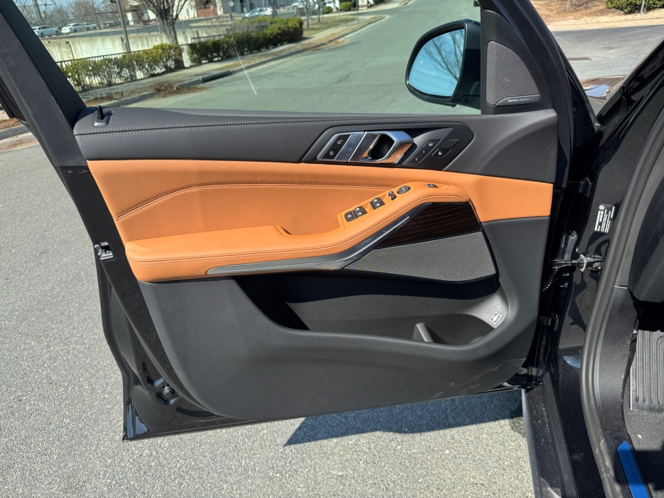 5UX43EU04T9383097 2026 BMW X5 PHEV xDrive50e