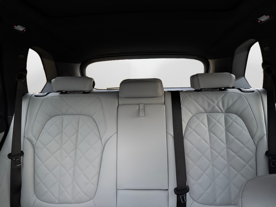 5UX43EU05T9303399 2026 BMW X5 PHEV xDrive50e