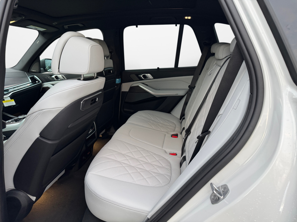 5UX43EU05T9303399 2026 BMW X5 PHEV xDrive50e