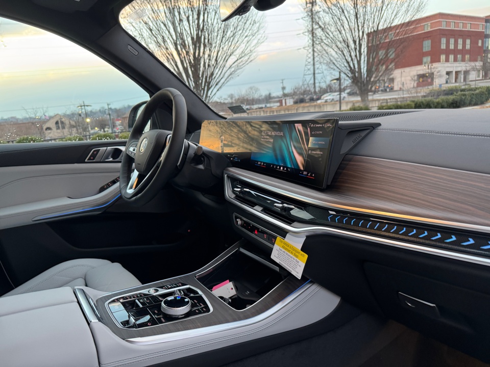 5UX43EU05T9303399 2026 BMW X5 PHEV xDrive50e