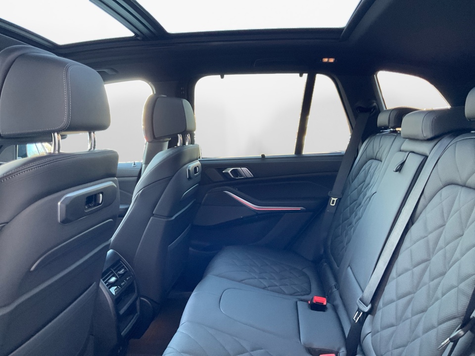 5UX43EU05T9354773 2026 BMW X5 PHEV xDrive50e