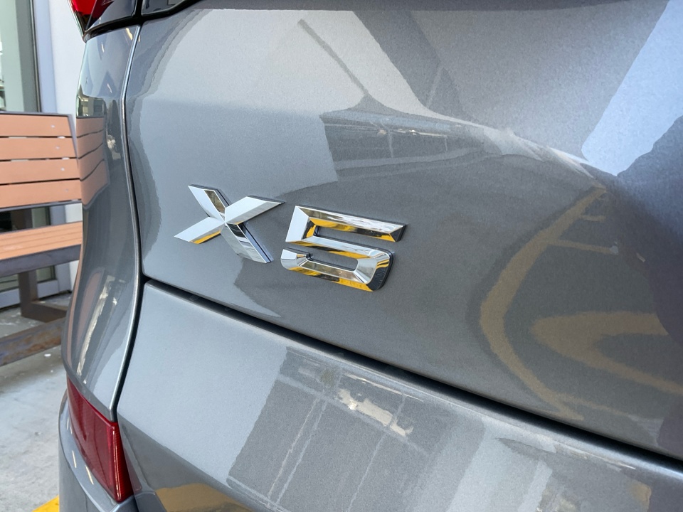 5UX43EU05T9354773 2026 BMW X5 PHEV xDrive50e