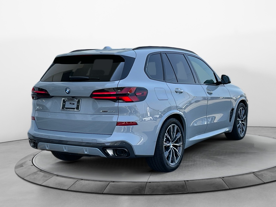 5UX43EU06T9411630 2026 BMW X5 PHEV xDrive50e