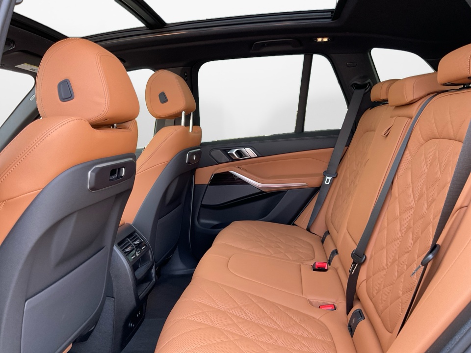 5UX43EU06T9411630 2026 BMW X5 PHEV xDrive50e