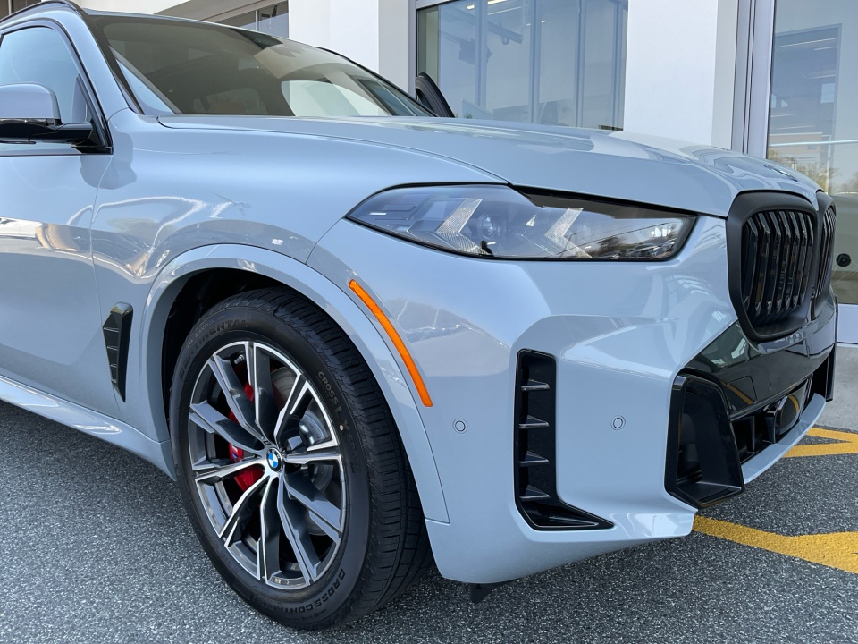 5UX43EU06T9411630 2026 BMW X5 PHEV xDrive50e