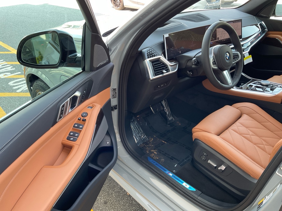 5UX43EU06T9411630 2026 BMW X5 PHEV xDrive50e