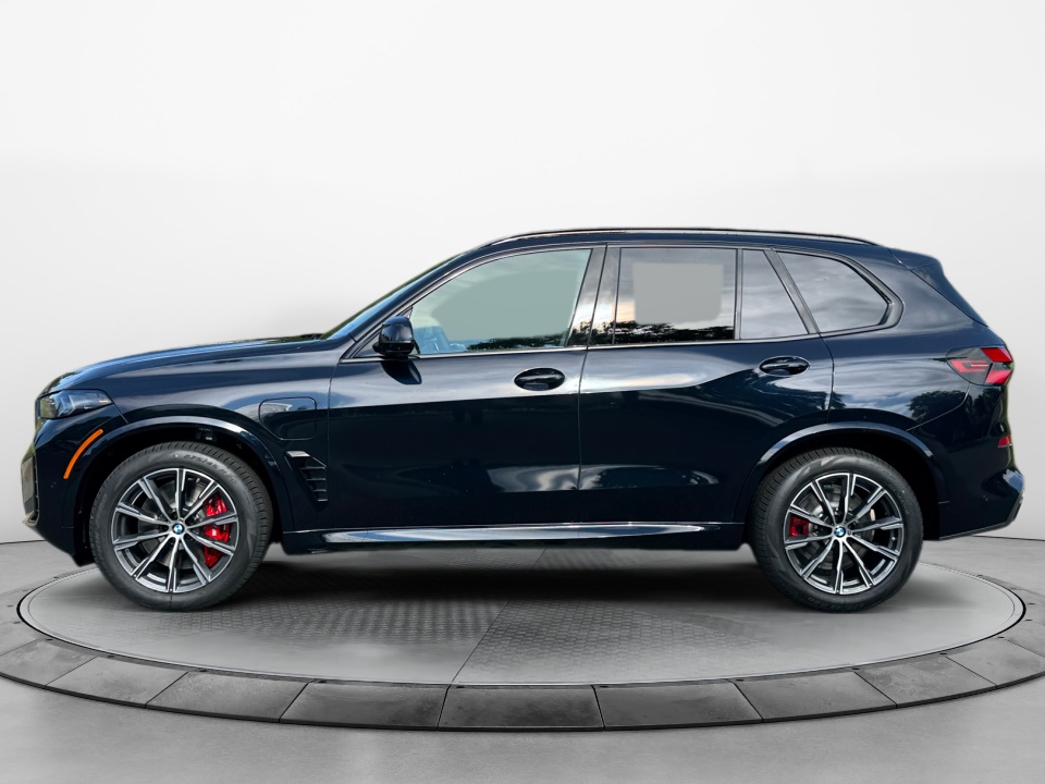 5UX43EU07T9450968 2026 BMW X5 PHEV xDrive50e