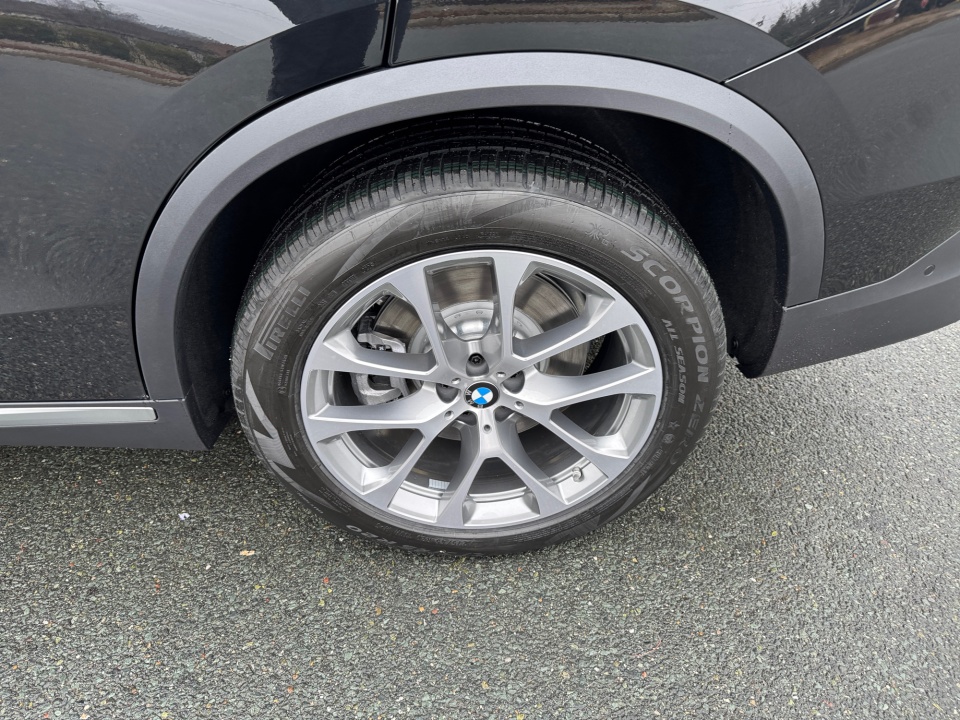 5UX43EU08T9380168 2026 BMW X5 PHEV xDrive50e