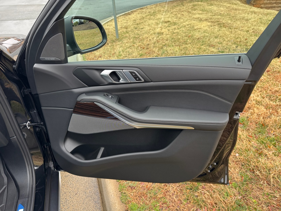 5UX43EU08T9380168 2026 BMW X5 PHEV xDrive50e