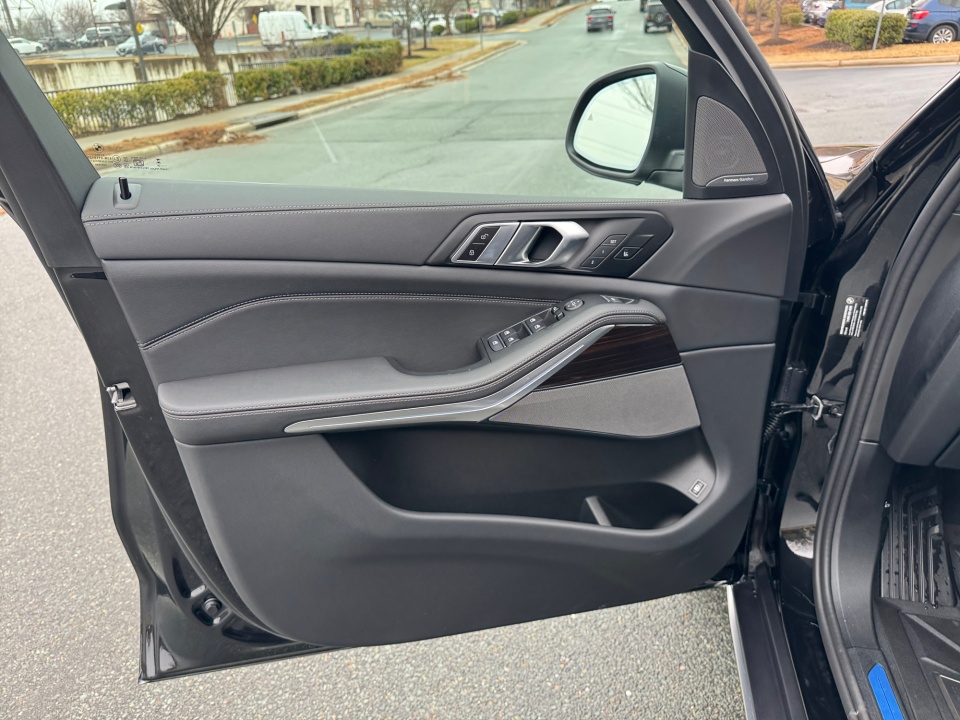 5UX43EU08T9380168 2026 BMW X5 PHEV xDrive50e