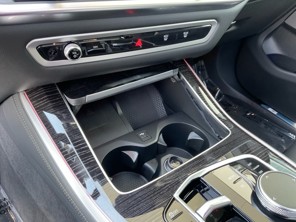 5UX43EU09T9364271 2026 BMW X5 PHEV xDrive50e