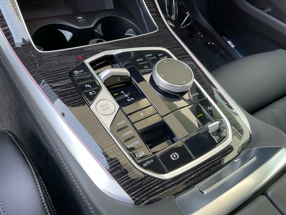 5UX43EU09T9364271 2026 BMW X5 PHEV xDrive50e