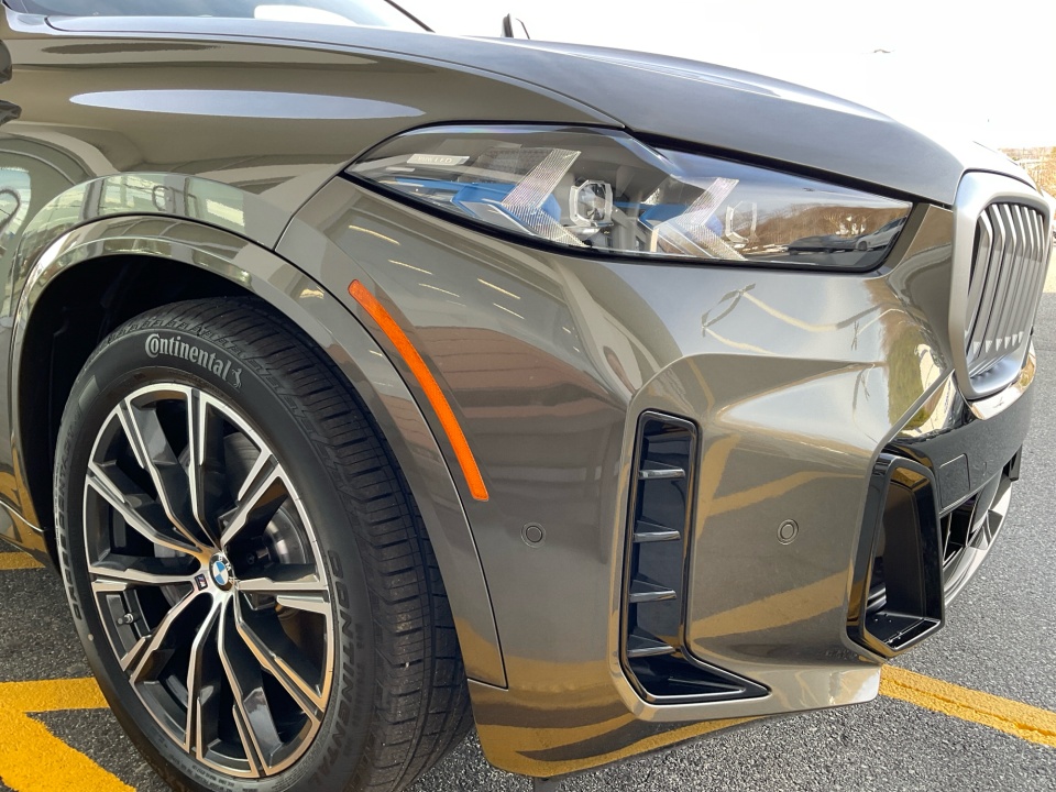 5UX43EU09T9364271 2026 BMW X5 PHEV xDrive50e