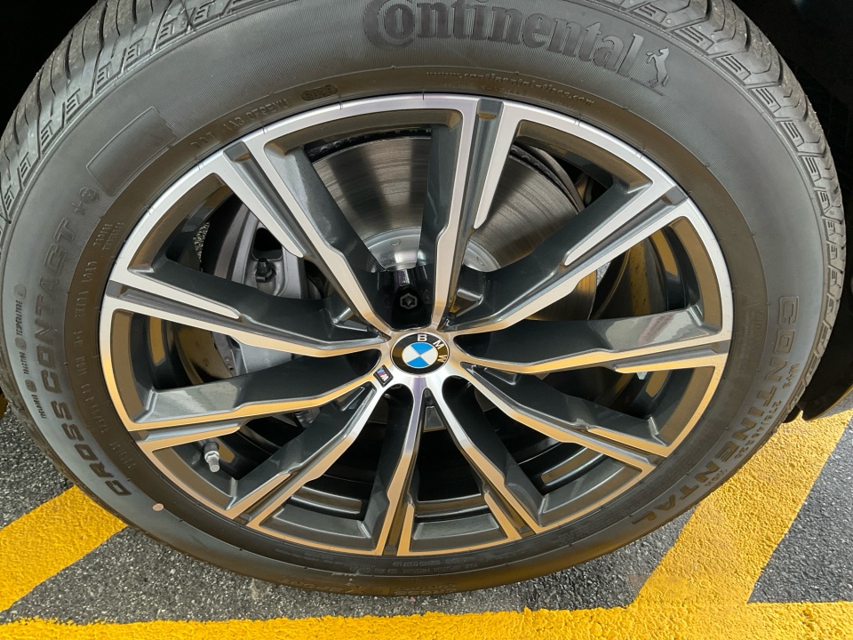 5UX43EU09T9364271 2026 BMW X5 PHEV xDrive50e