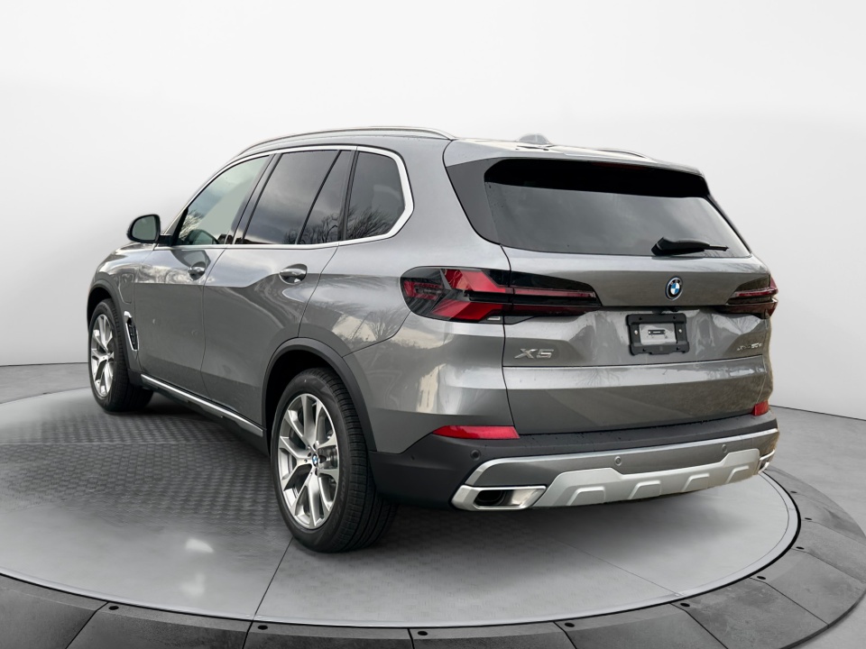 5UX43EU09T9373505 2026 BMW X5 PHEV xDrive50e