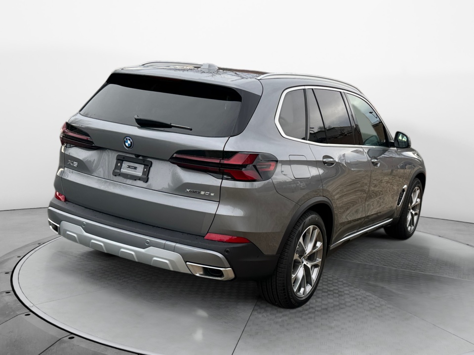 5UX43EU09T9373505 2026 BMW X5 PHEV xDrive50e