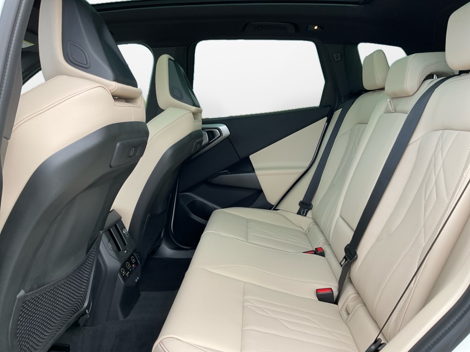 5UX53GP05T9224777 2026 BMW X3 30 xDrive