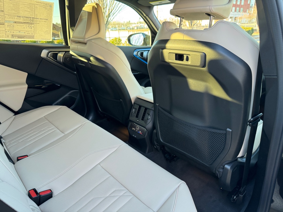 5UX73GP06T9303965 2026 BMW X3 M50 xDrive