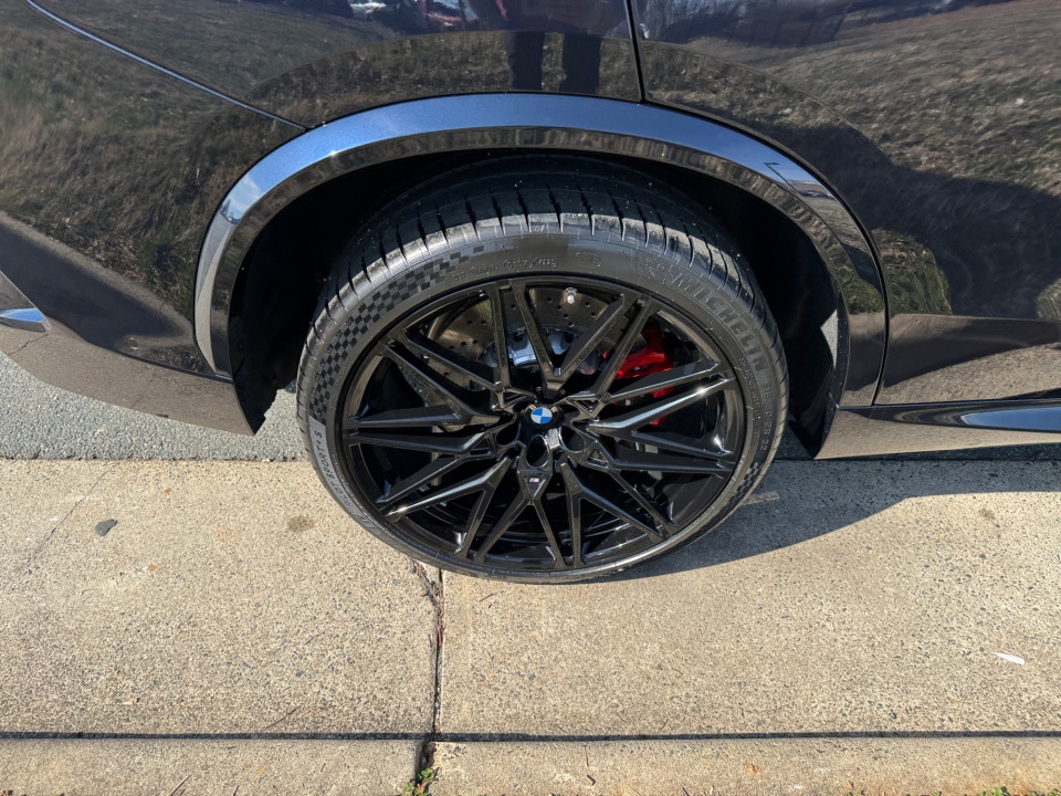 5YM13ET02T9384813 2026 BMW X5 M Competition