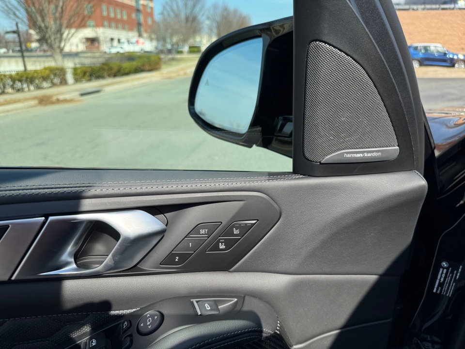 5YM13ET02T9384813 2026 BMW X5 M Competition