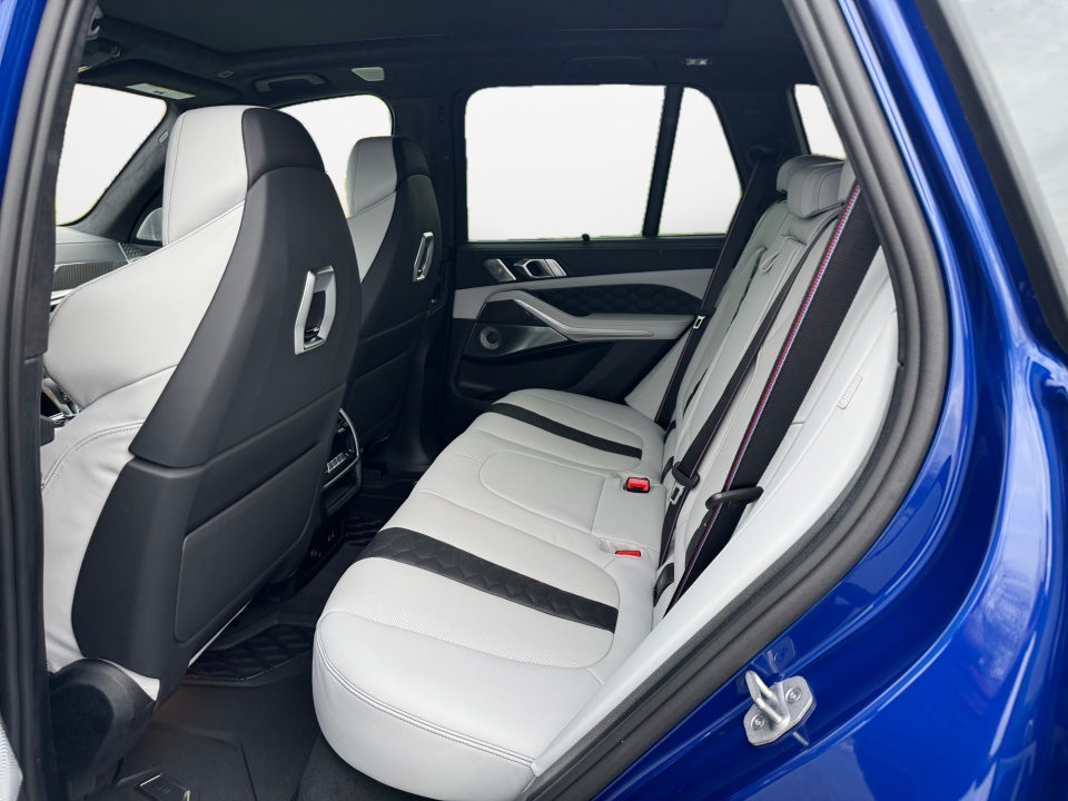 5YM13ET06T9409356 2026 BMW X5 M Competition