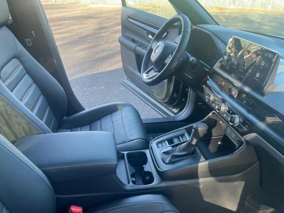 7FARS6H90TE076447 2026 Honda CR-V Hybrid AWD Sport Touring