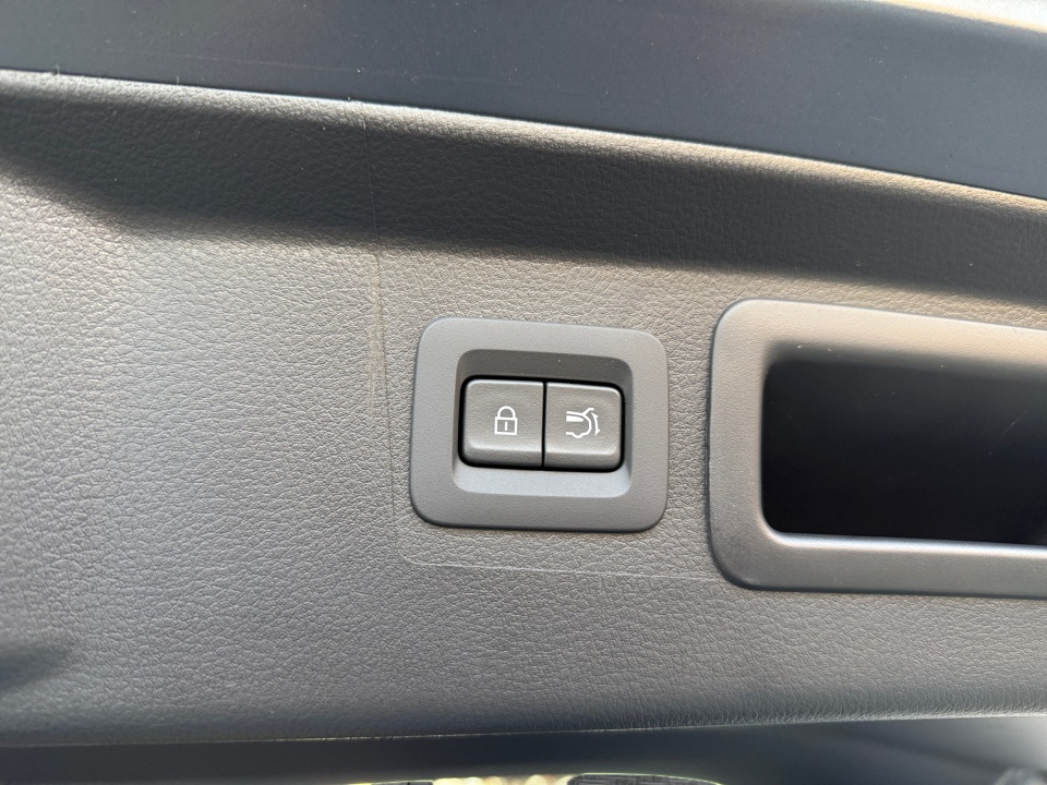 7MMVAABW8TN147829 2026 Mazda CX-50 Hybrid Preferred