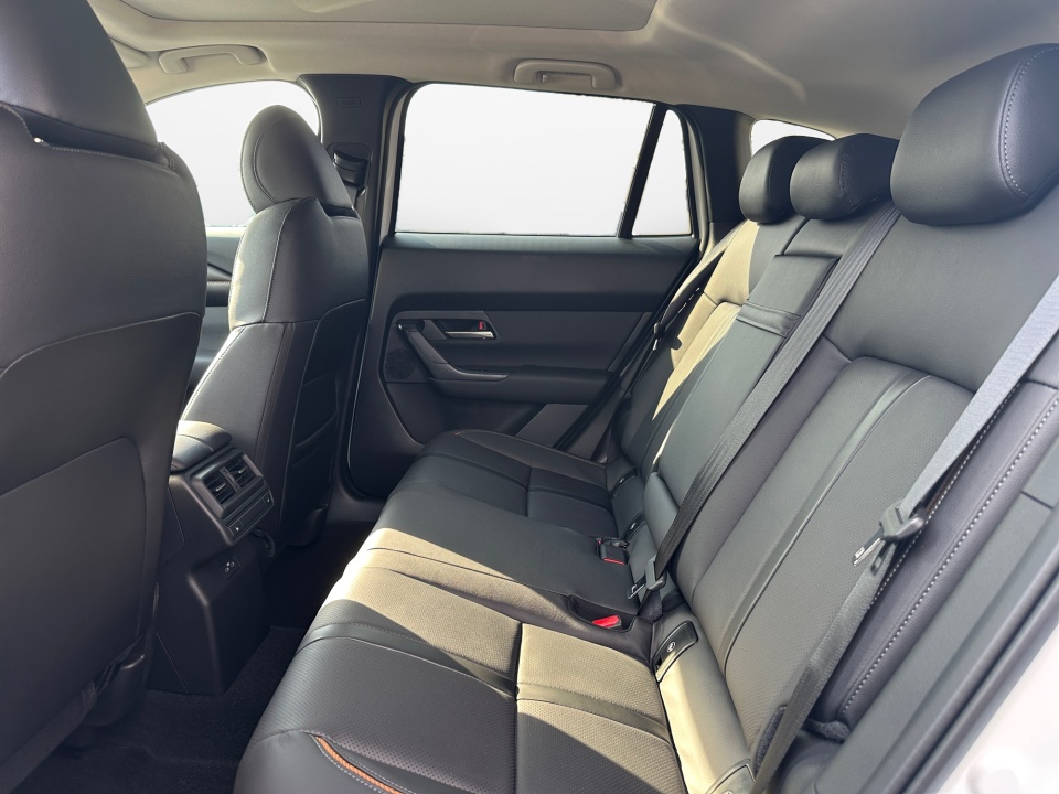 7MMVAAEW4TN164283 2026 Mazda CX-50 Hybrid Premium Plus