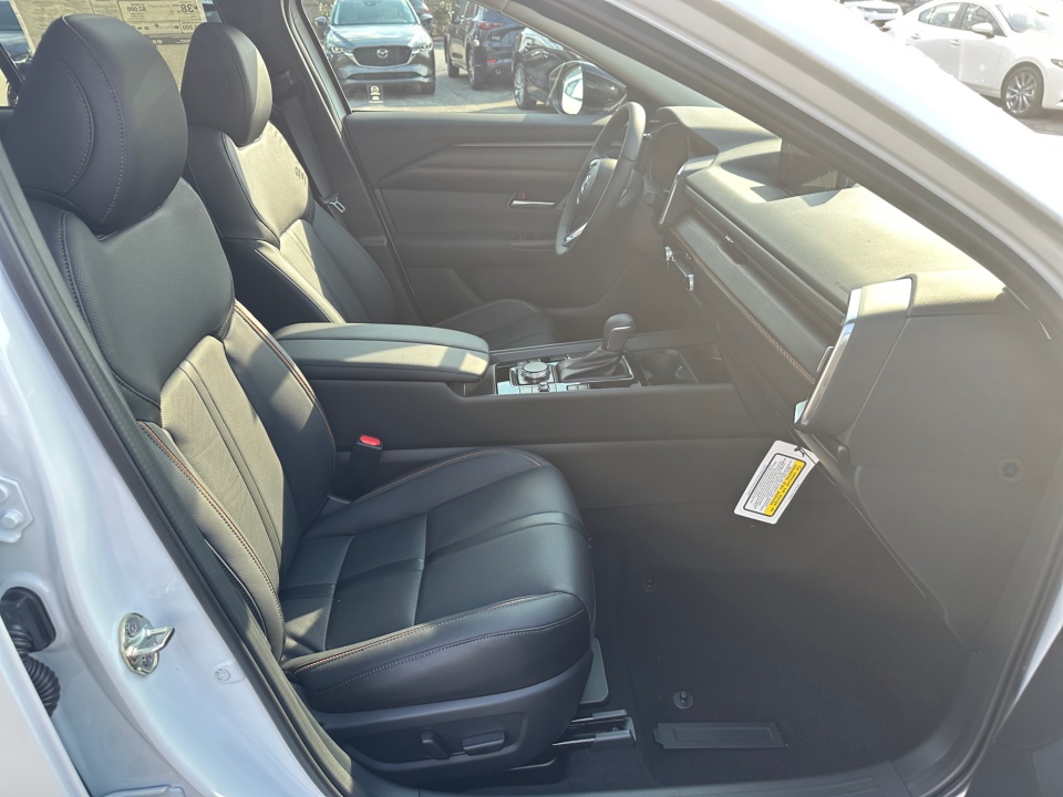 7MMVAAEW4TN164283 2026 Mazda CX-50 Hybrid Premium Plus